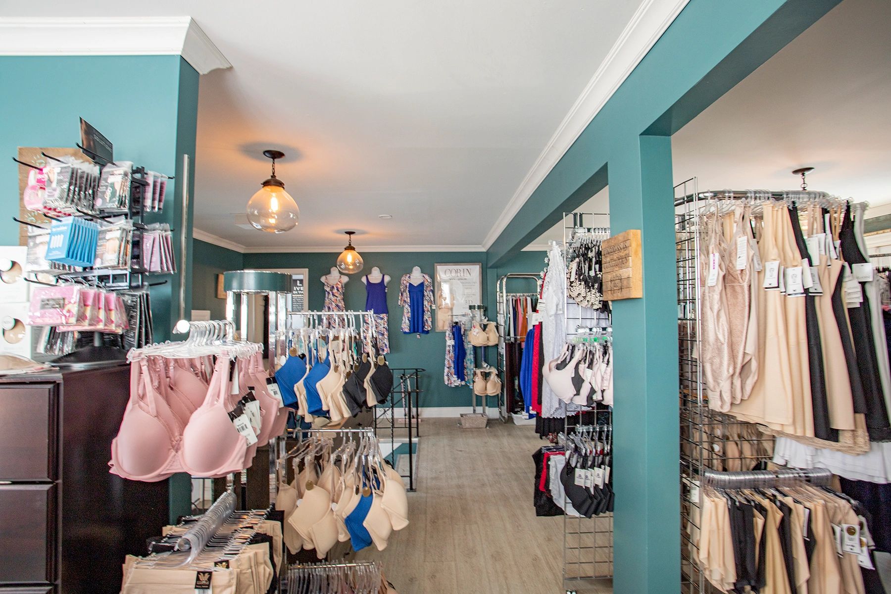 Women's Clothing in Sault Ste. Marie Yes! It Fits Women's Clothing in Sault Ste. Marie Yes! It Fits